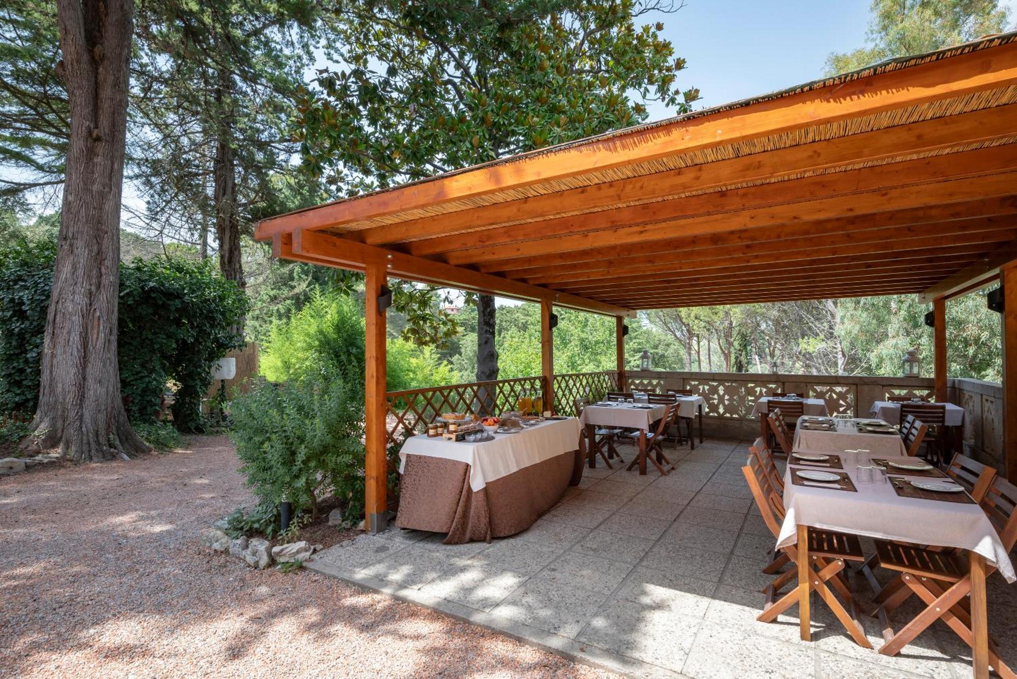 Castelnuovo della Misericordia Agriturismo Terre Della Rinascita מראה חיצוני תמונה