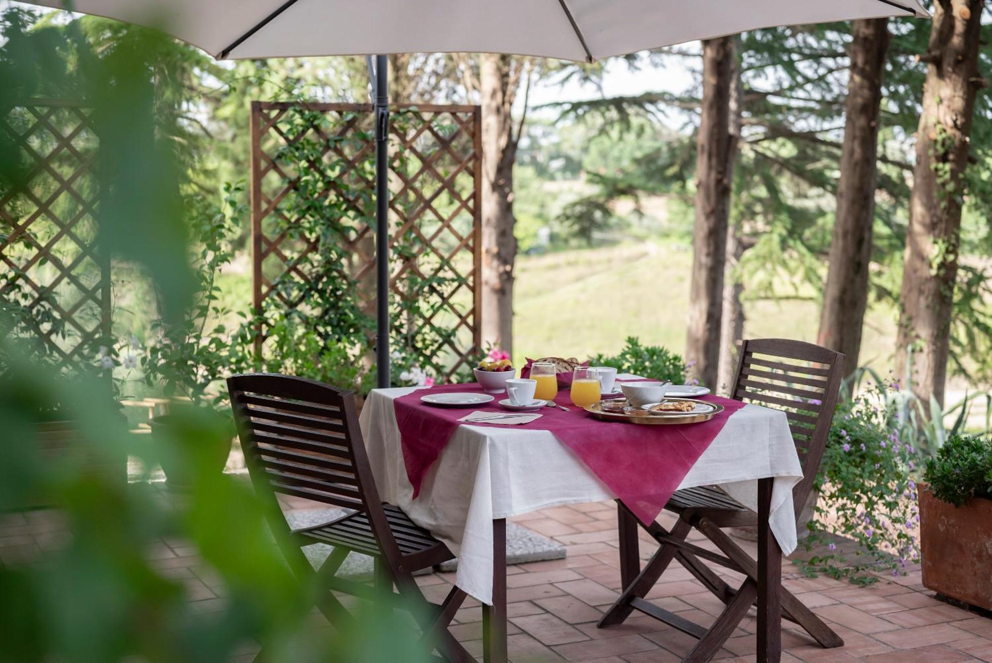Castelnuovo della Misericordia Agriturismo Terre Della Rinascita מראה חיצוני תמונה